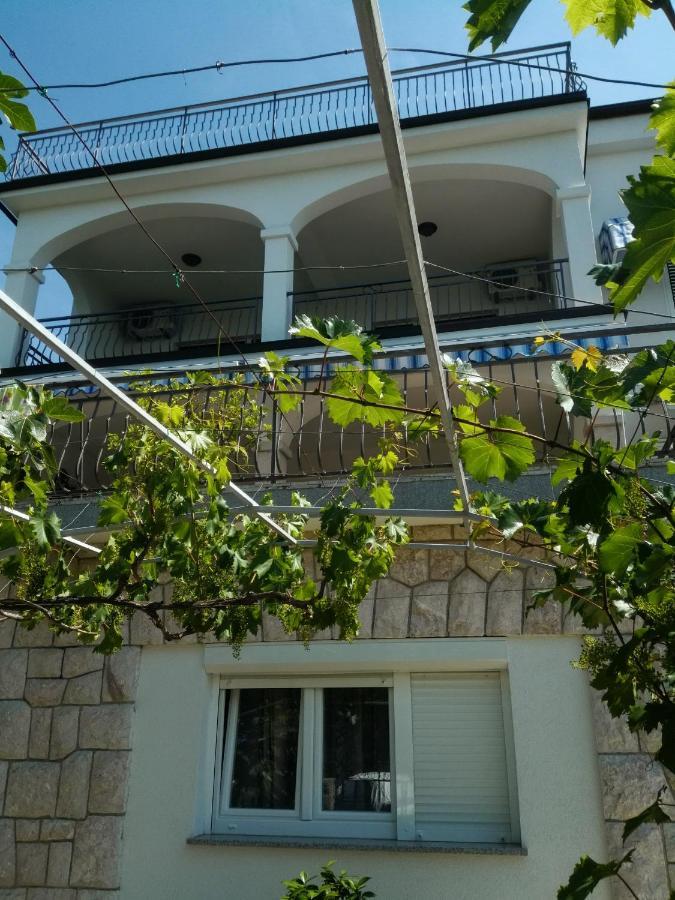 Apartments Desiree & Daniel Драмал Екстериор снимка