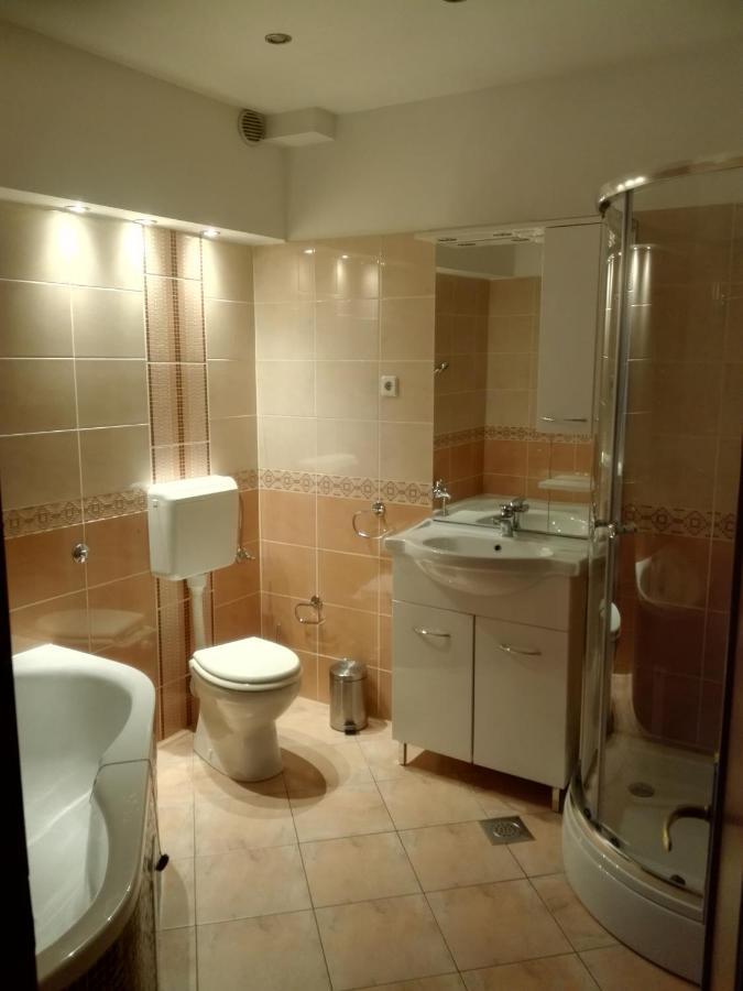 Apartments Desiree & Daniel Драмал Екстериор снимка