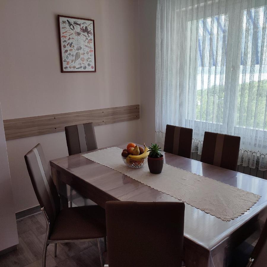 Apartments Desiree & Daniel Драмал Екстериор снимка