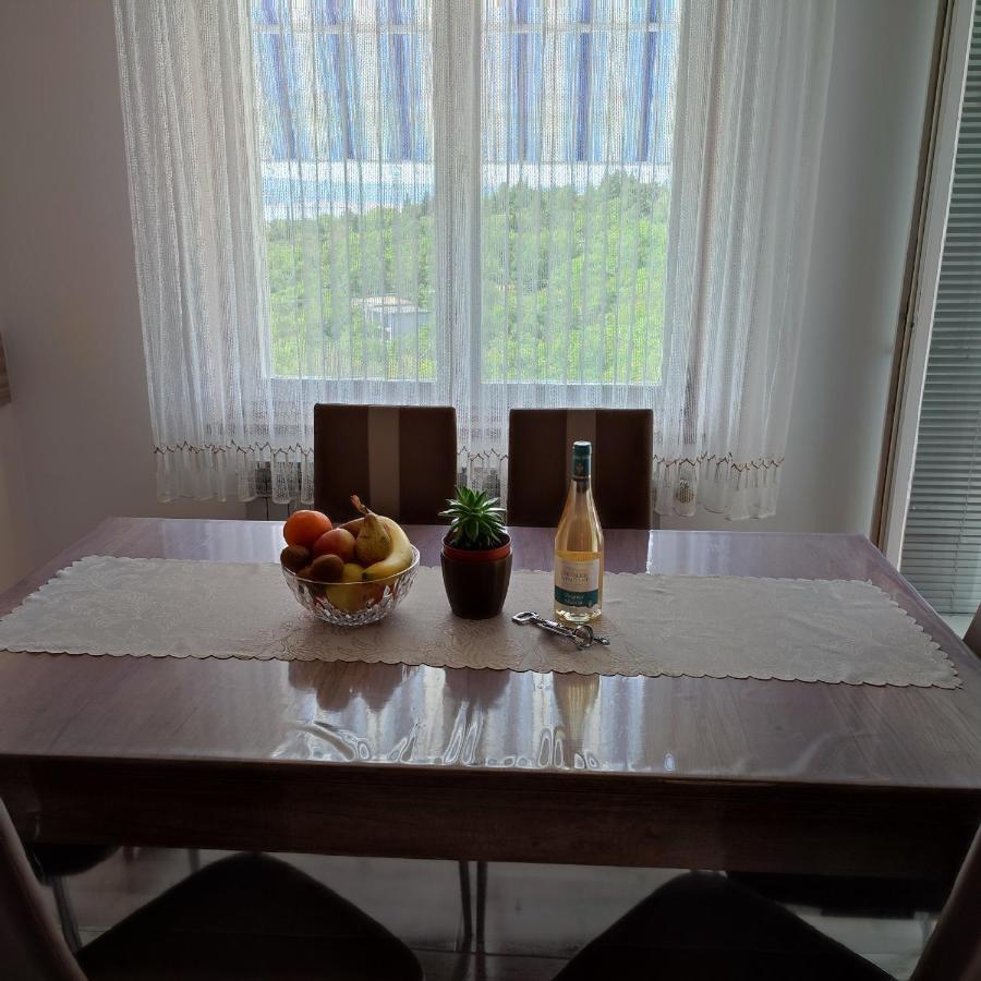 Apartments Desiree & Daniel Драмал Екстериор снимка