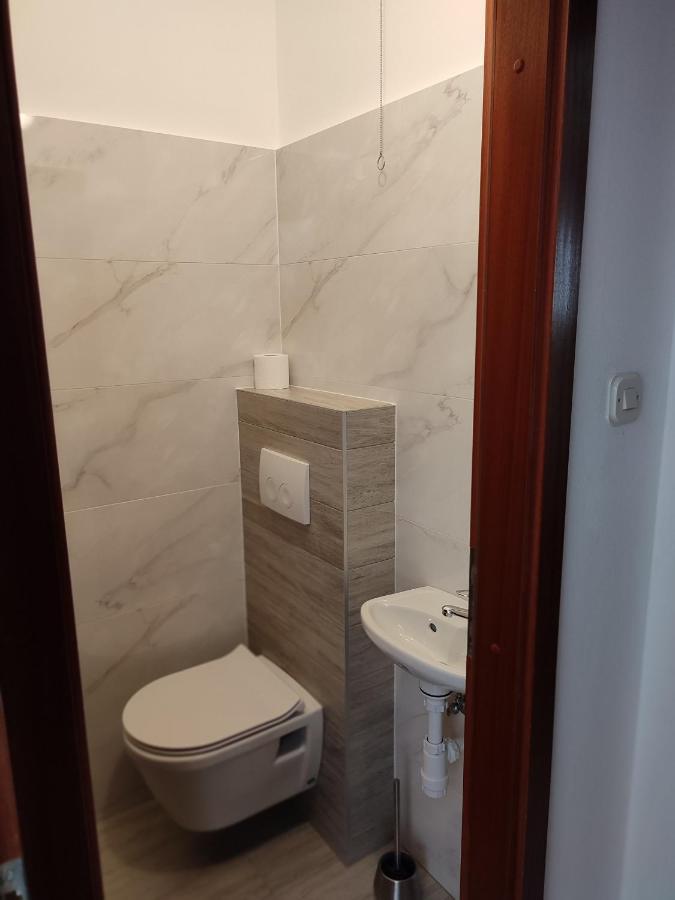 Apartments Desiree & Daniel Драмал Екстериор снимка